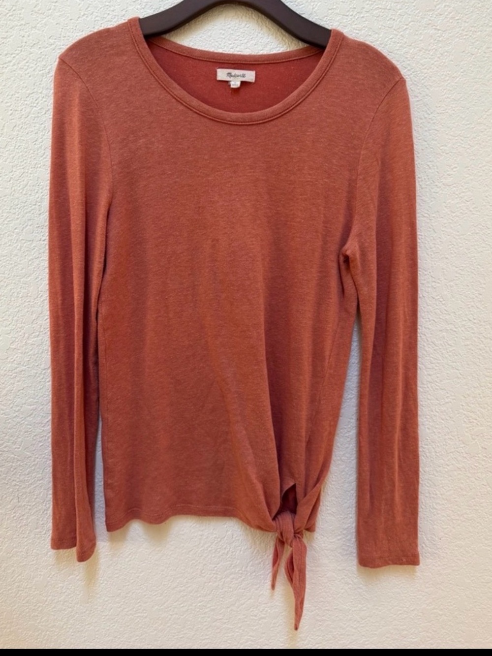 Madewell's Soundcheck Terracotta Long Sleeve Tie M